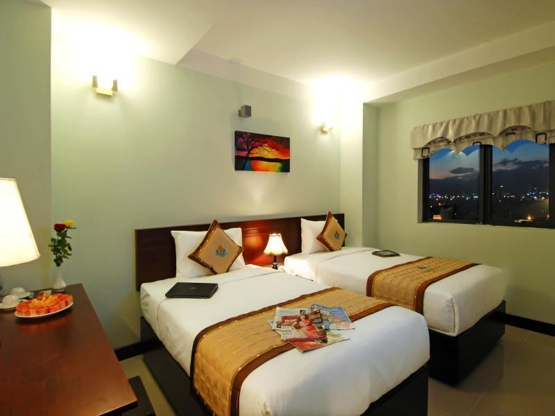 Luna Diamond Hotel Da Nang Exteriör bild