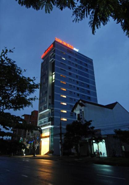 Luna Diamond Hotel Da Nang Exteriör bild