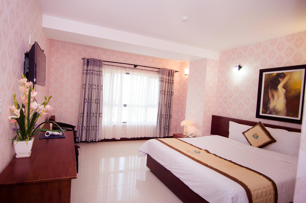 Luna Diamond Hotel Da Nang Exteriör bild