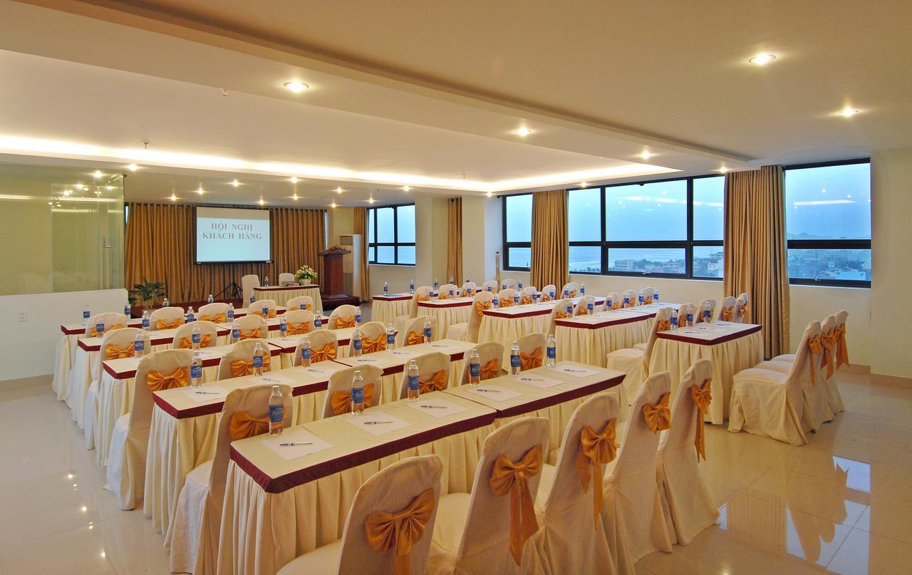 Luna Diamond Hotel Da Nang Exteriör bild